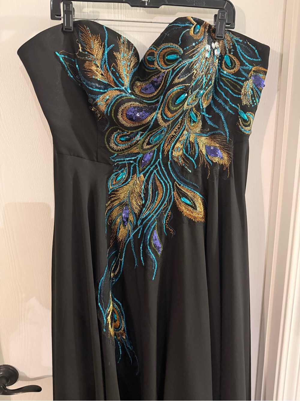 Grace Karin Size 14-16 Black Strapless Evening Gown with Peacock Embroidery - Picture 3 of 5